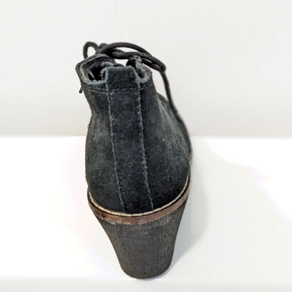 White mountain suede wedges - Picture 3 of 15